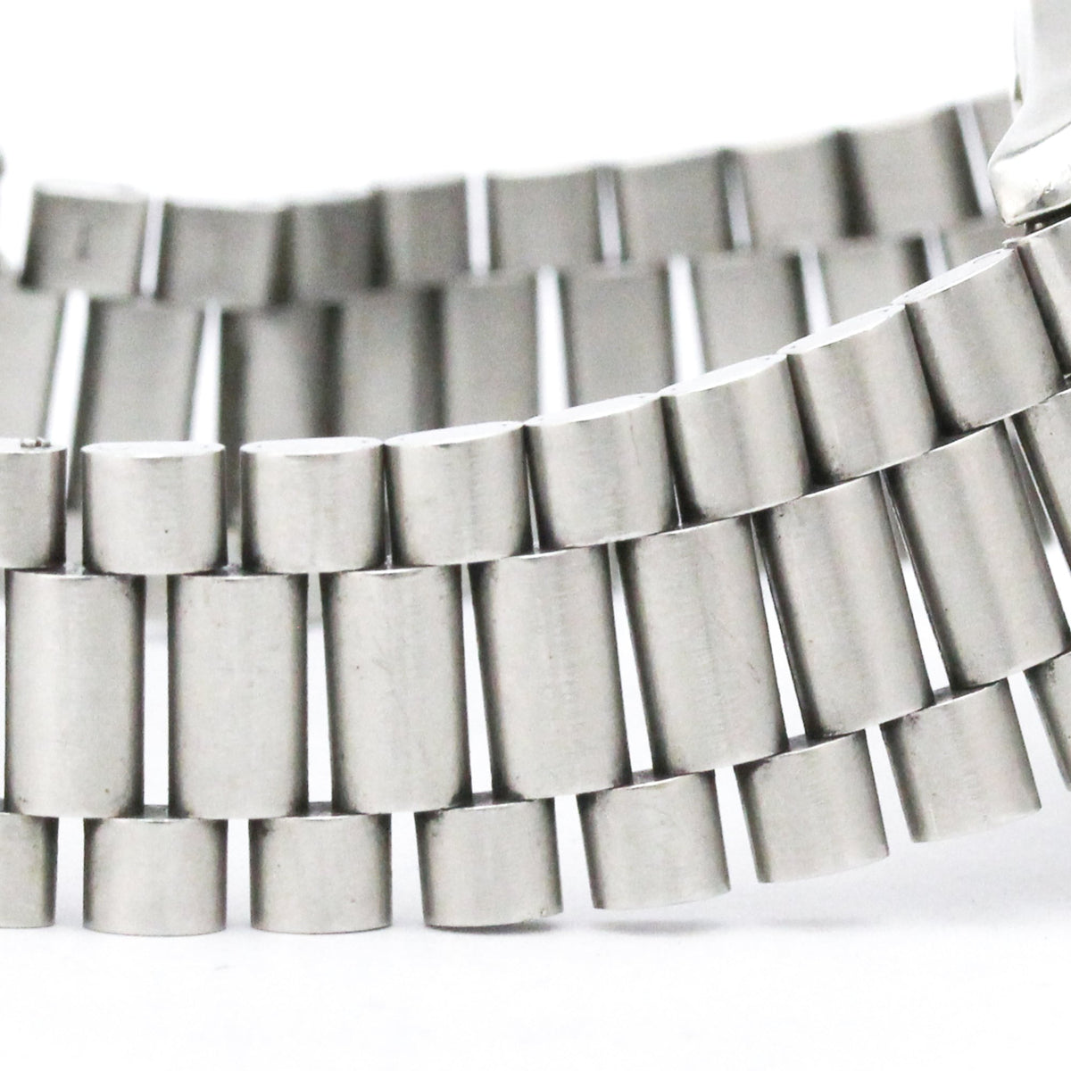 Tag Heuer 2000 · Steel · Quartz