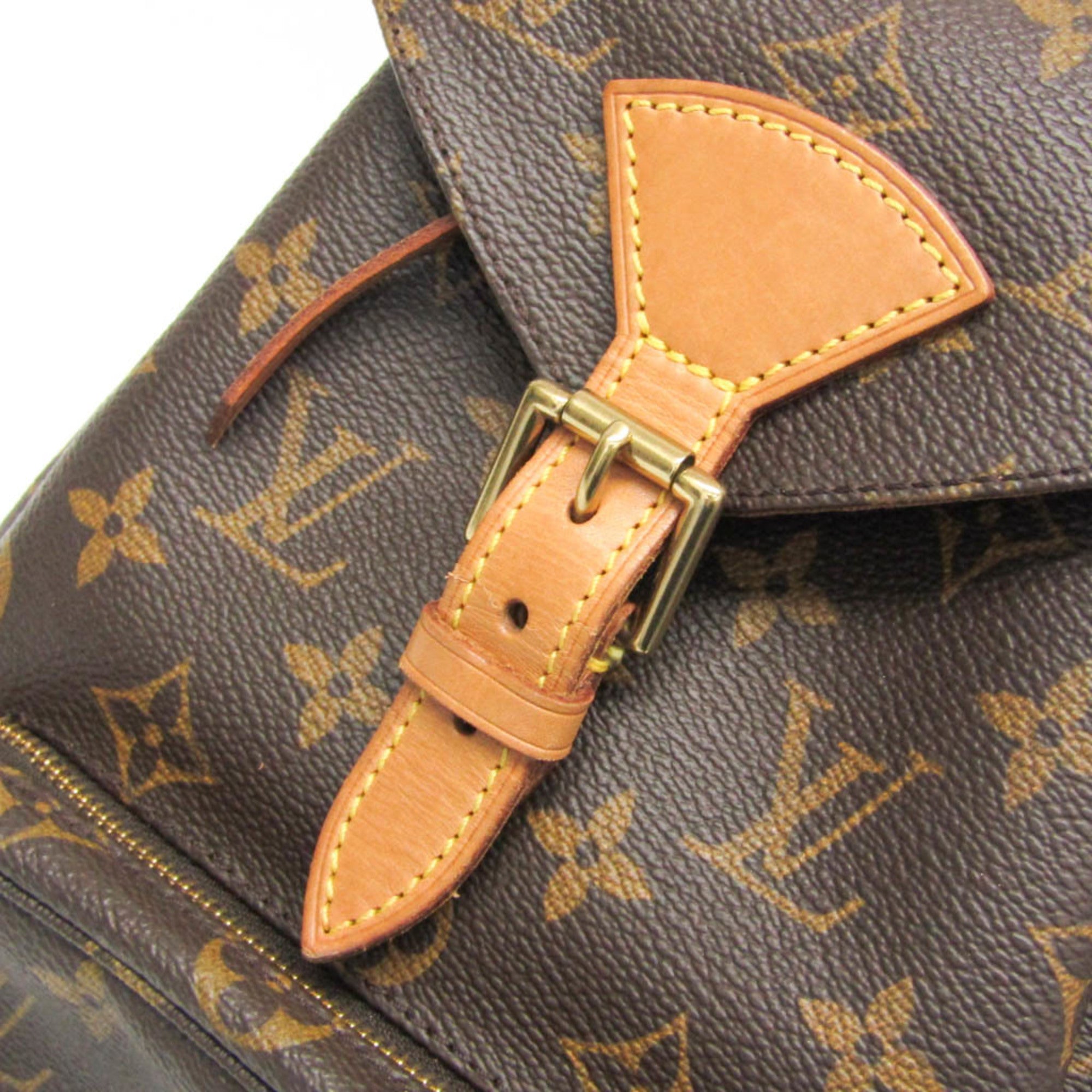 Louis Vuitton Montsouris MM · Monogram
