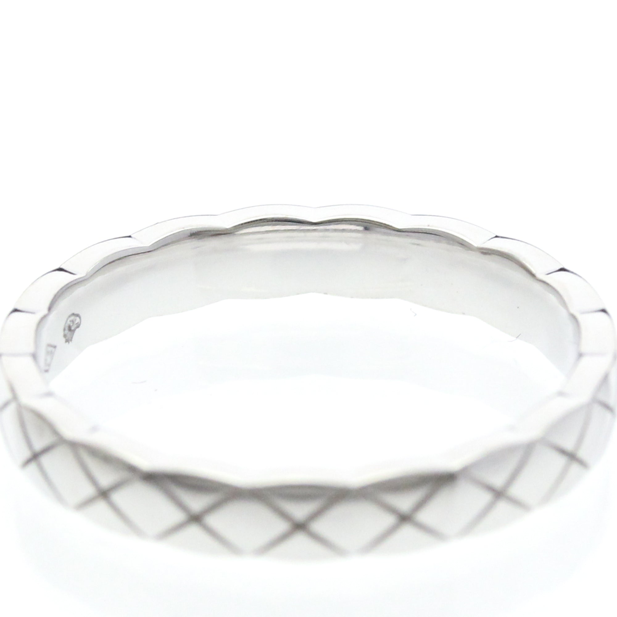 Chanel Coco Crush · 18K White Gold