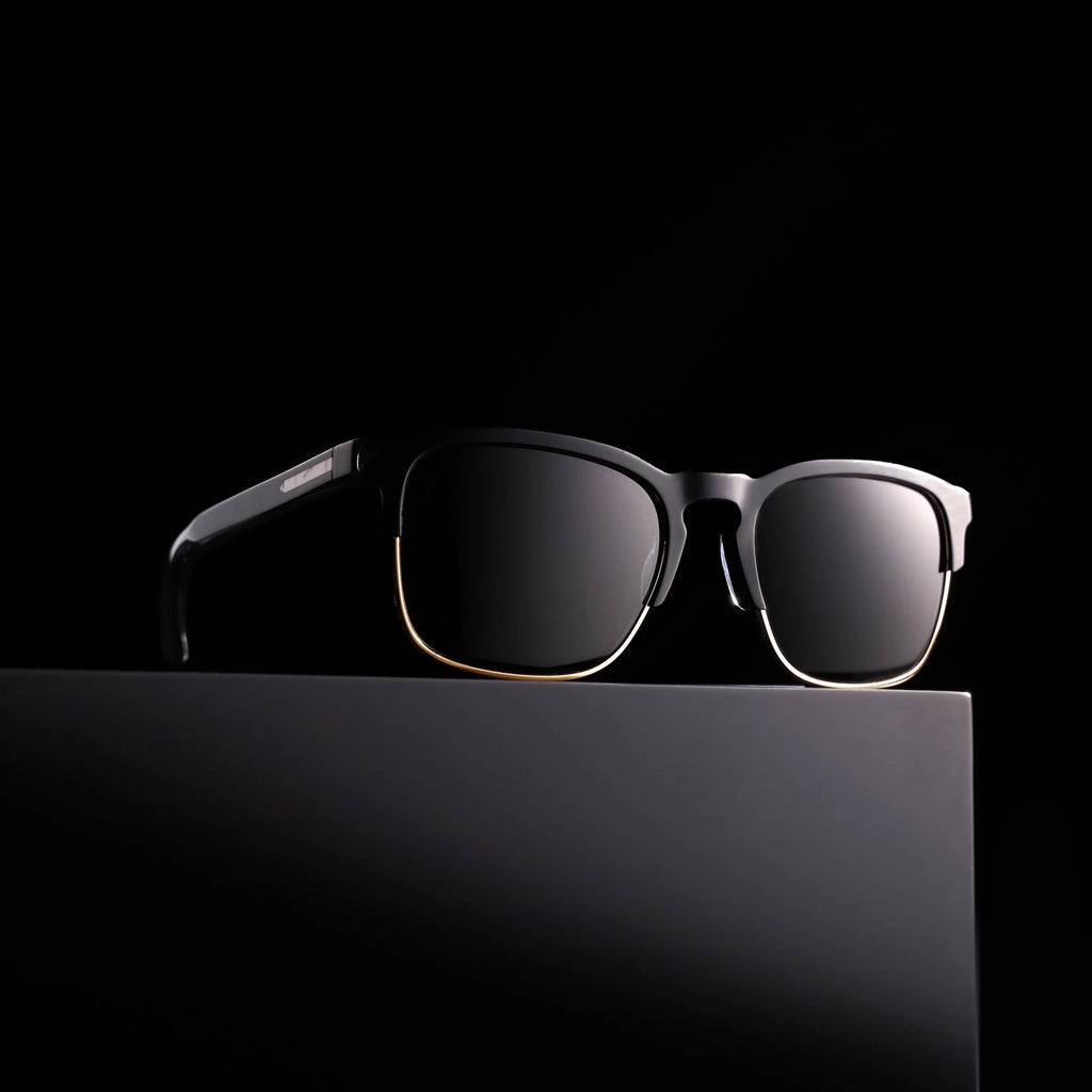 The Villa - Jet Black Gold