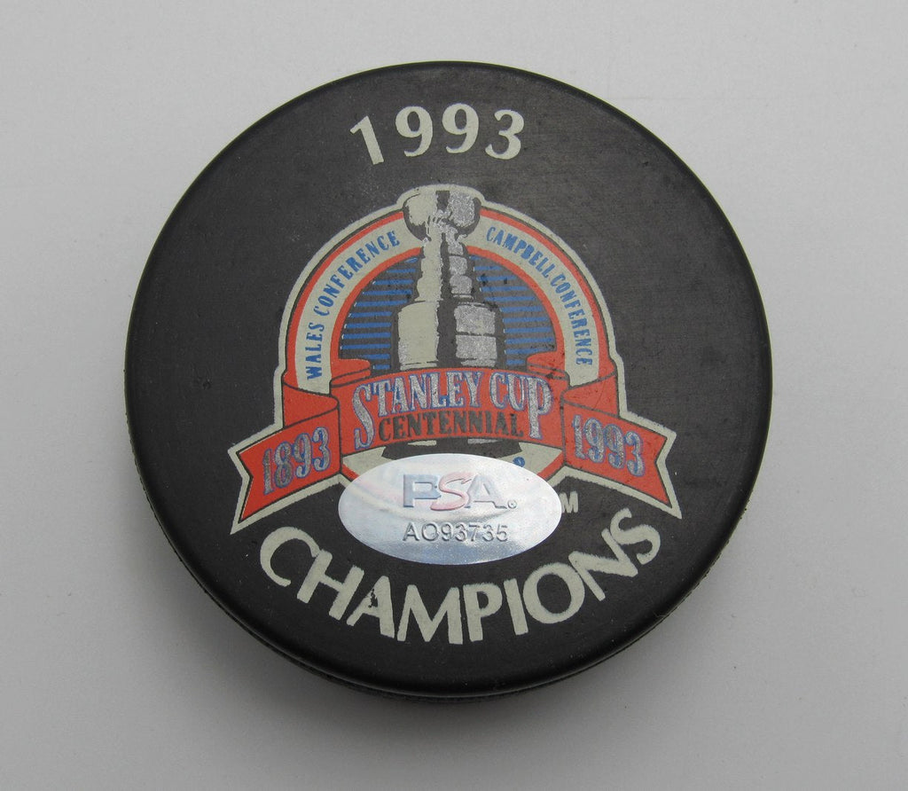 Maurice Richard HOF Signed 1993 Cup Champs Hockey Puck Canadiens PSA 193965