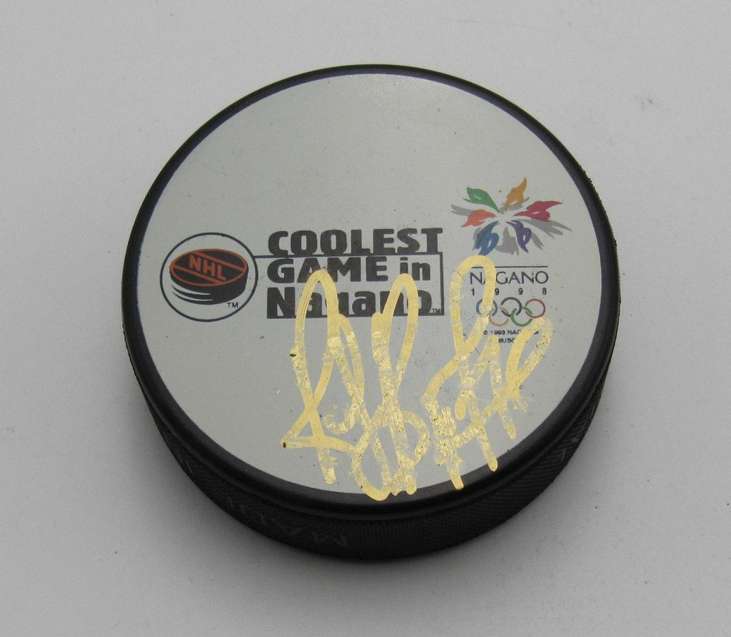 Ray Bourque HOF Signed/Auto 1998 Nagano Hockey Puck Canadian Team PSA 194301