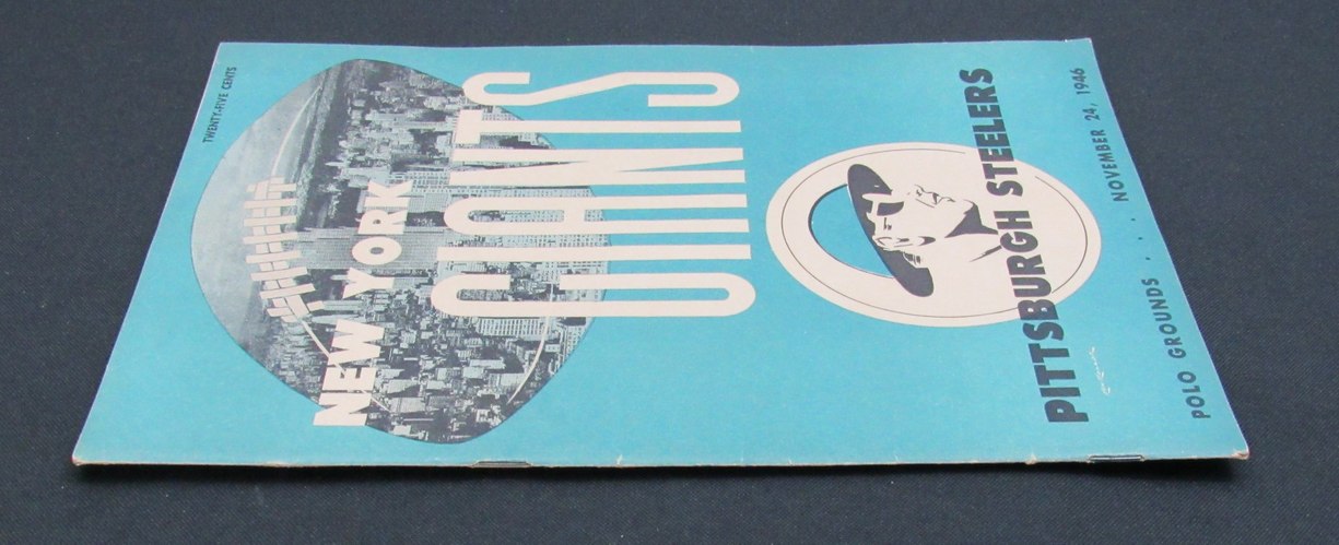 November 24, 1946 NY Giants vs. Pittsburgh Steelers Football Game Program 195506