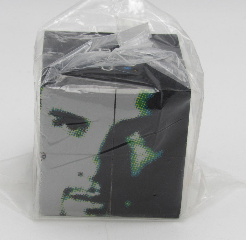 U2 POP 3x3 Photo Cube RARE in Sealed Package 197602