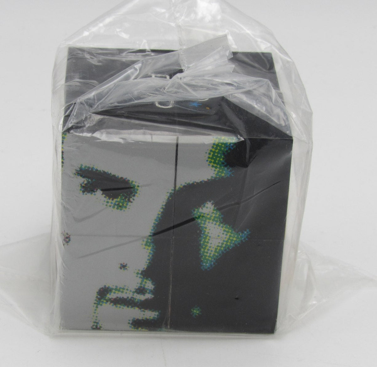 U2 POP 3x3 Photo Cube RARE in Sealed Package 197602