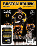 Zdeno Chara Boston Bruins  Signed 2006-07 Boston Bruins Yearbook JSA 197259