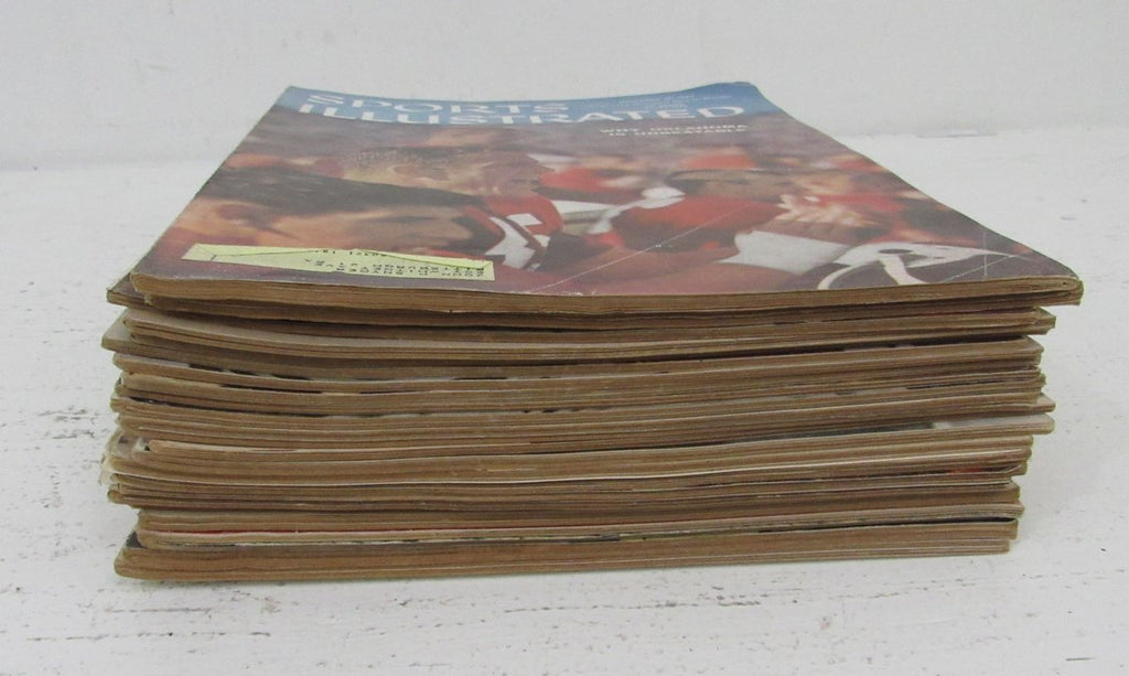 Lot of (22) 1957 Sports Illustrated Magazines Oklahoma Cover  197753