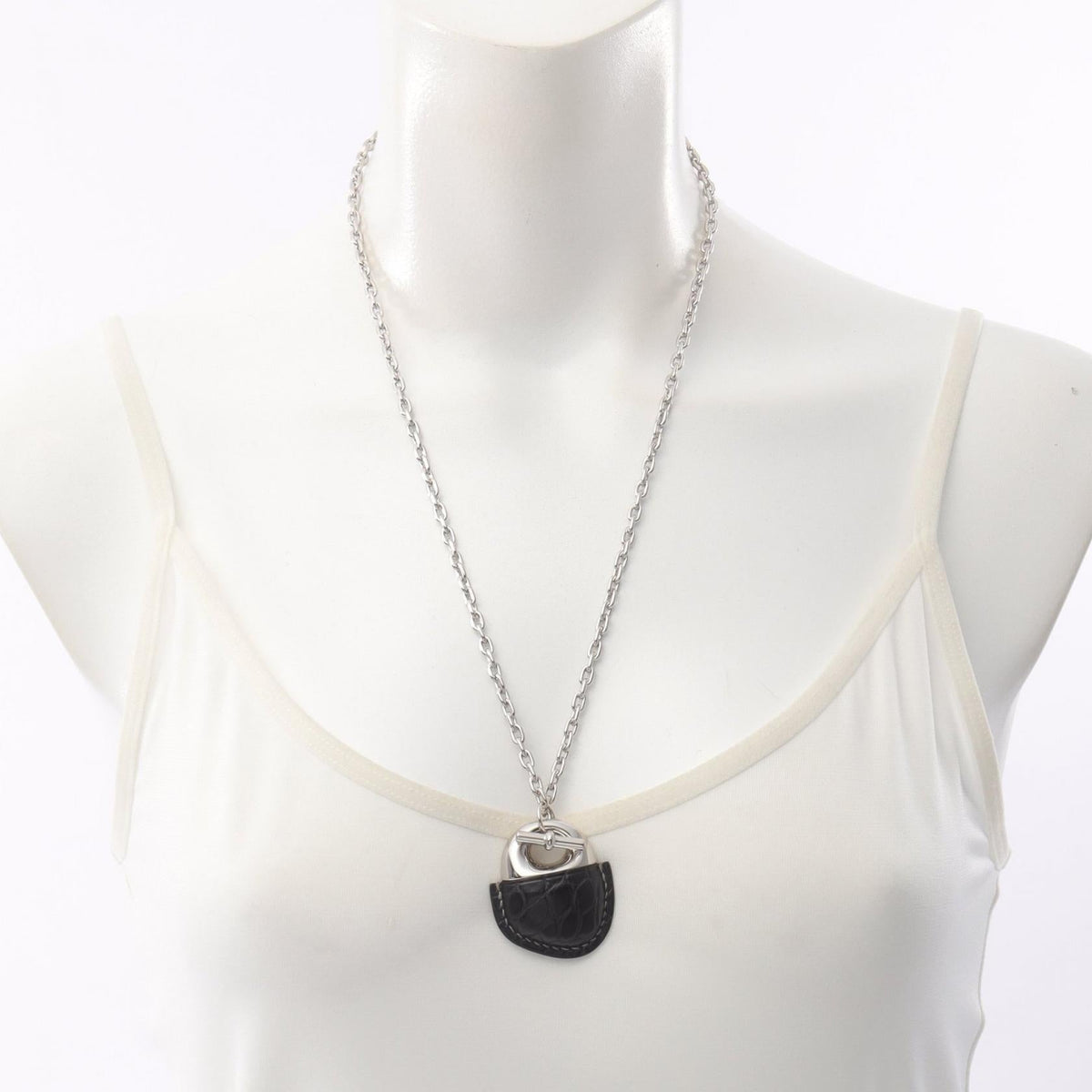 Hermès Galet · Leather & Metal Necklace