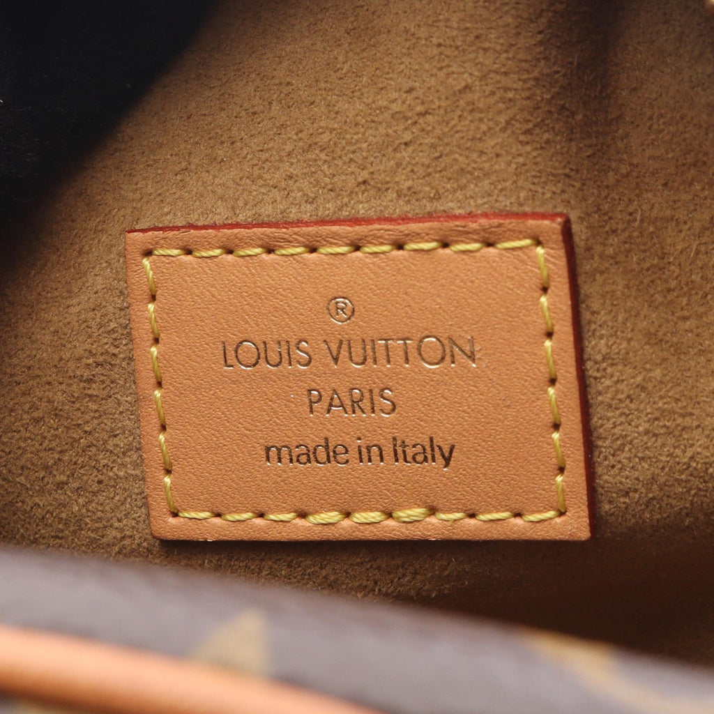 Louis Vuitton Boîte Chapeau Souple · Monogram