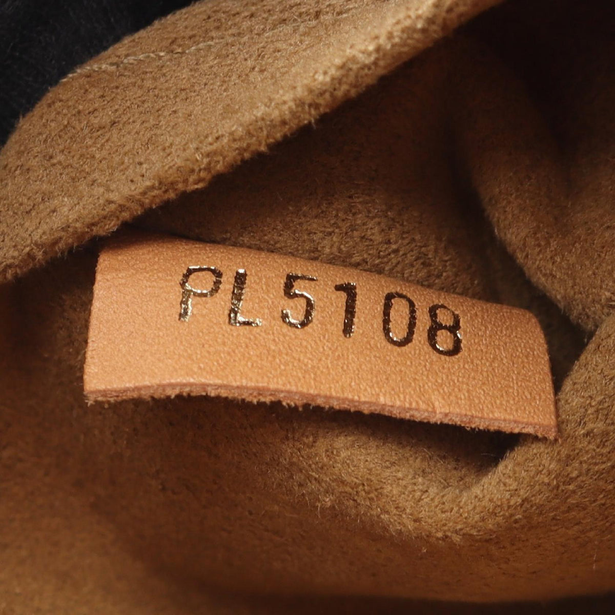 Louis Vuitton Boîte Chapeau Souple · Monogram