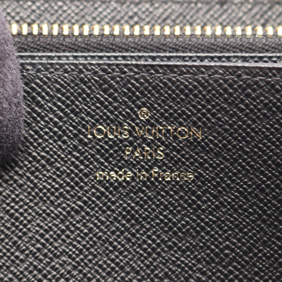 Louis Vuitton Zippy · Monogram Reverse