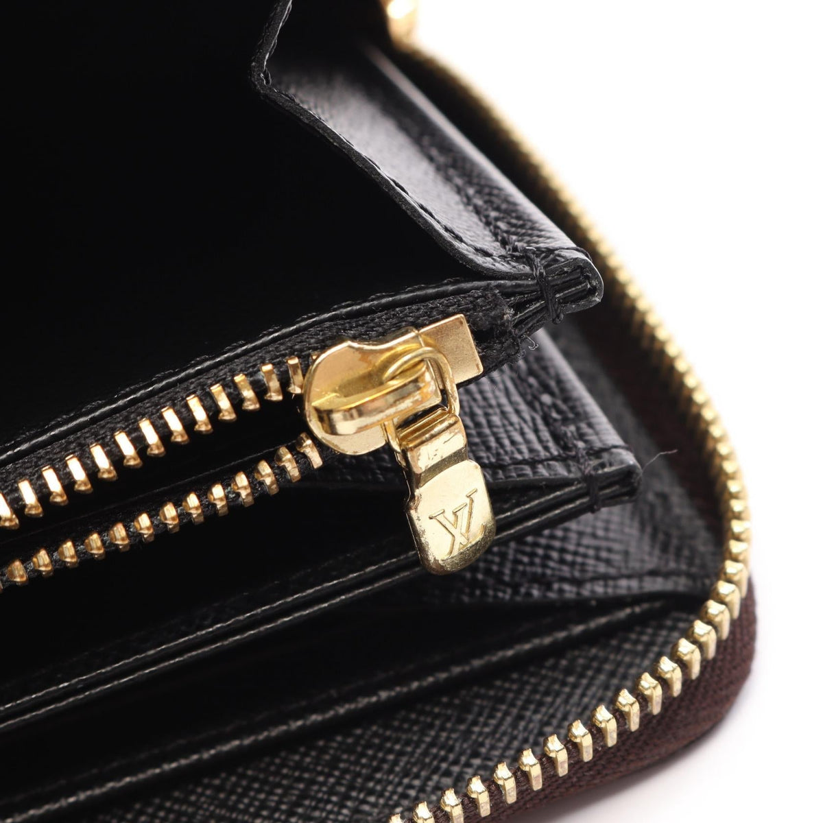 Louis Vuitton Zippy · Monogram Reverse
