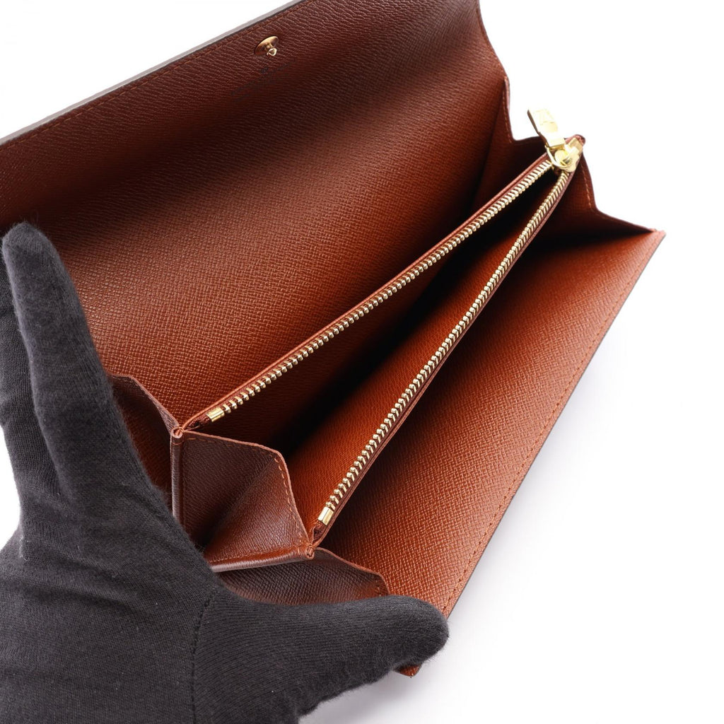 LOUIS VUITTON Pochette Monnaie · Monogram
