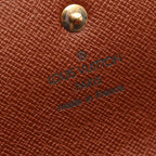 LOUIS VUITTON Pochette Monnaie · Monogram
