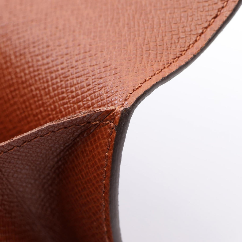 LOUIS VUITTON Pochette Monnaie · Monogram