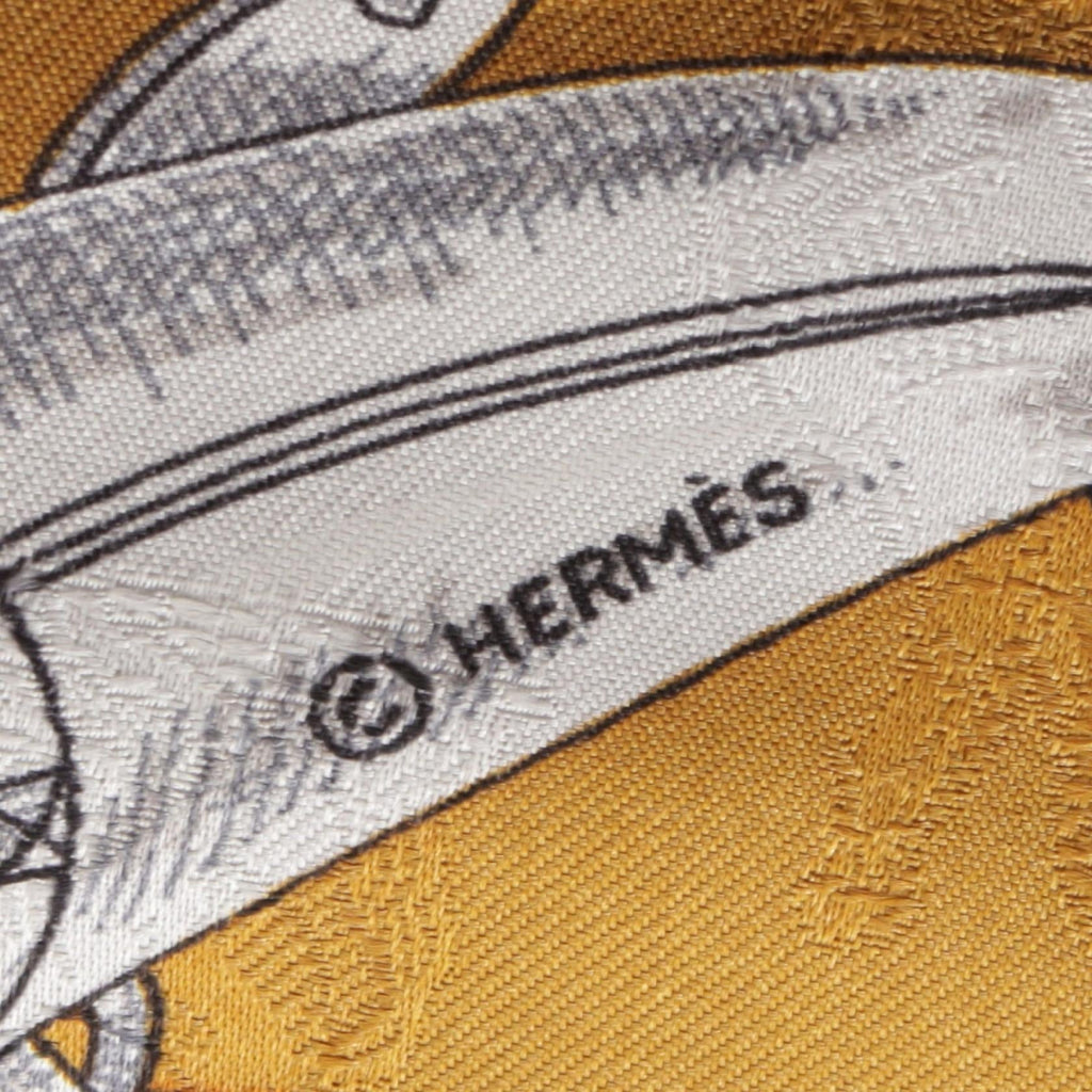 Hermès Carré 90 · L'Instruction du Roy · Silk