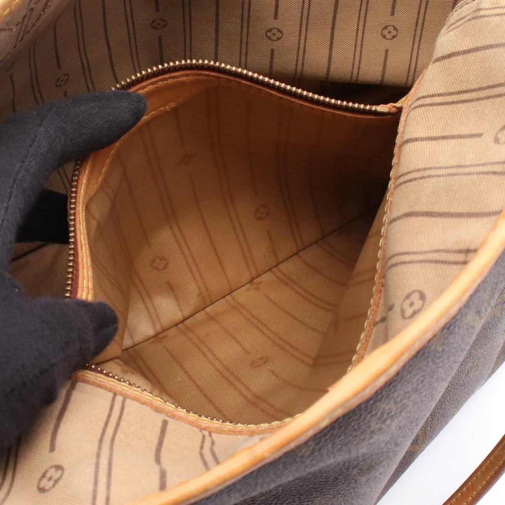 Louis Vuitton Neverfull MM · Monogram