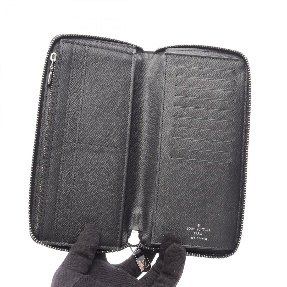 Louis Vuitton Zippy · Monogram Eclipse