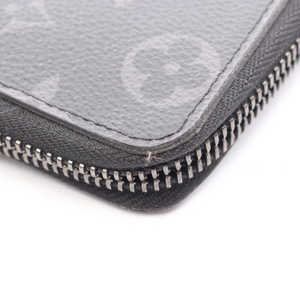 Louis Vuitton Zippy · Monogram Eclipse