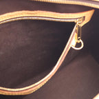 LOUIS VUITTON Blair MM · Monogram Vernis