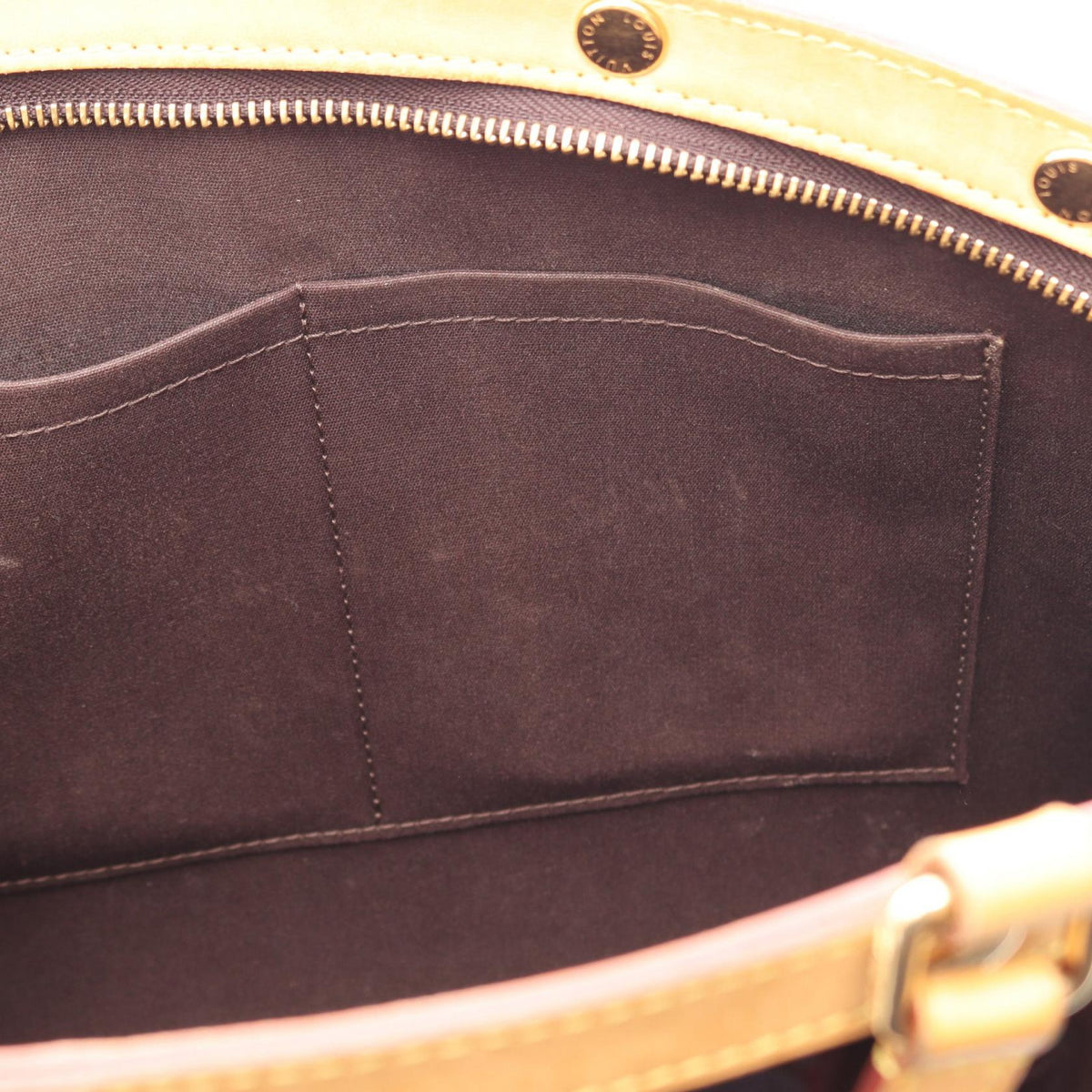 LOUIS VUITTON Blair MM · Monogram Vernis