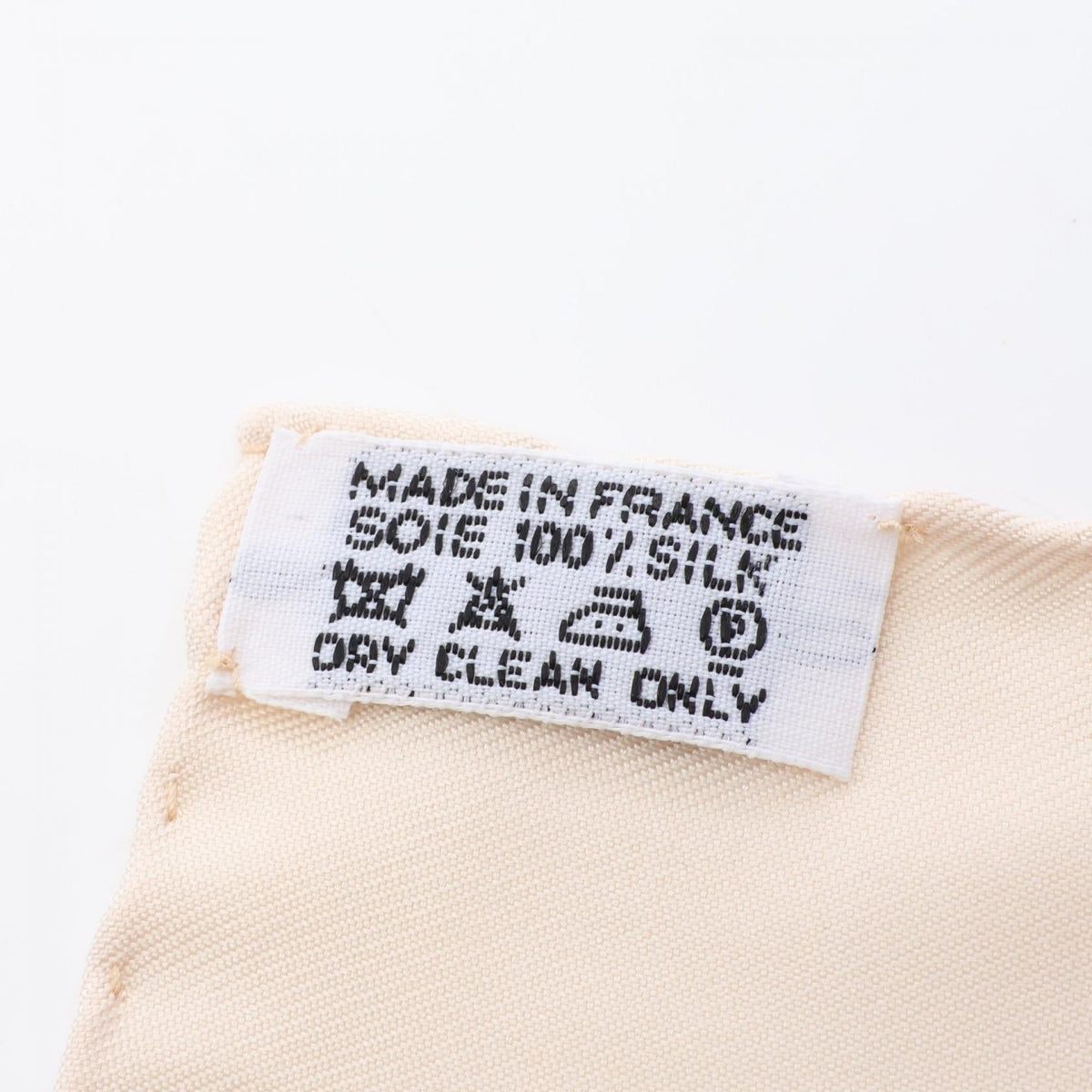 Hermès Carré 90 · La Voie Lactée · Silk