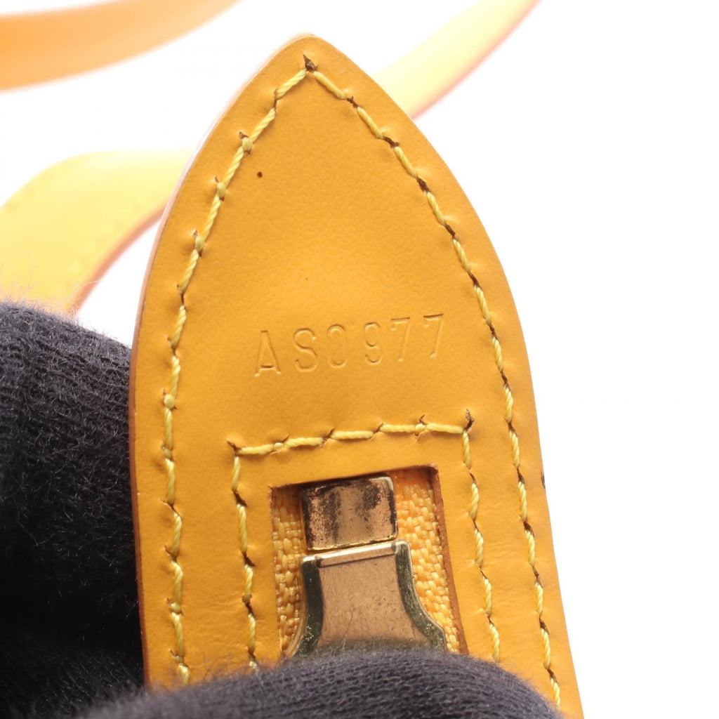 Louis Vuitton Saint Jacques · Epi Leather