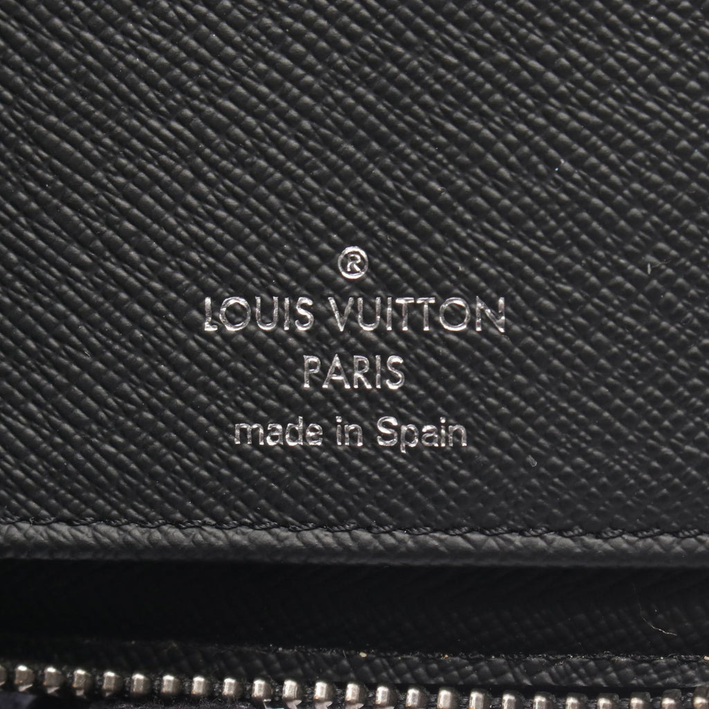 Louis Vuitton · Monogram Eclipse · Zippy