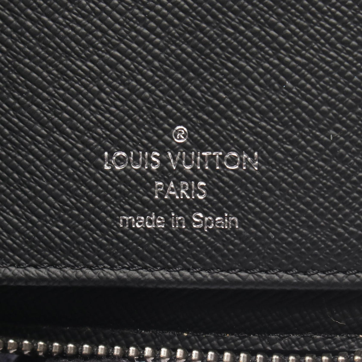 Louis Vuitton · Monogram Eclipse · Zippy