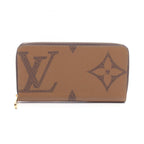 Louis Vuitton Zippy · Monogram Giant Reverse