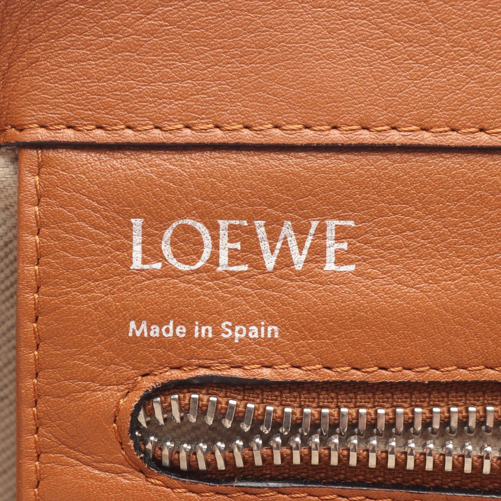 LOEWE East West Shopper Small · Leather