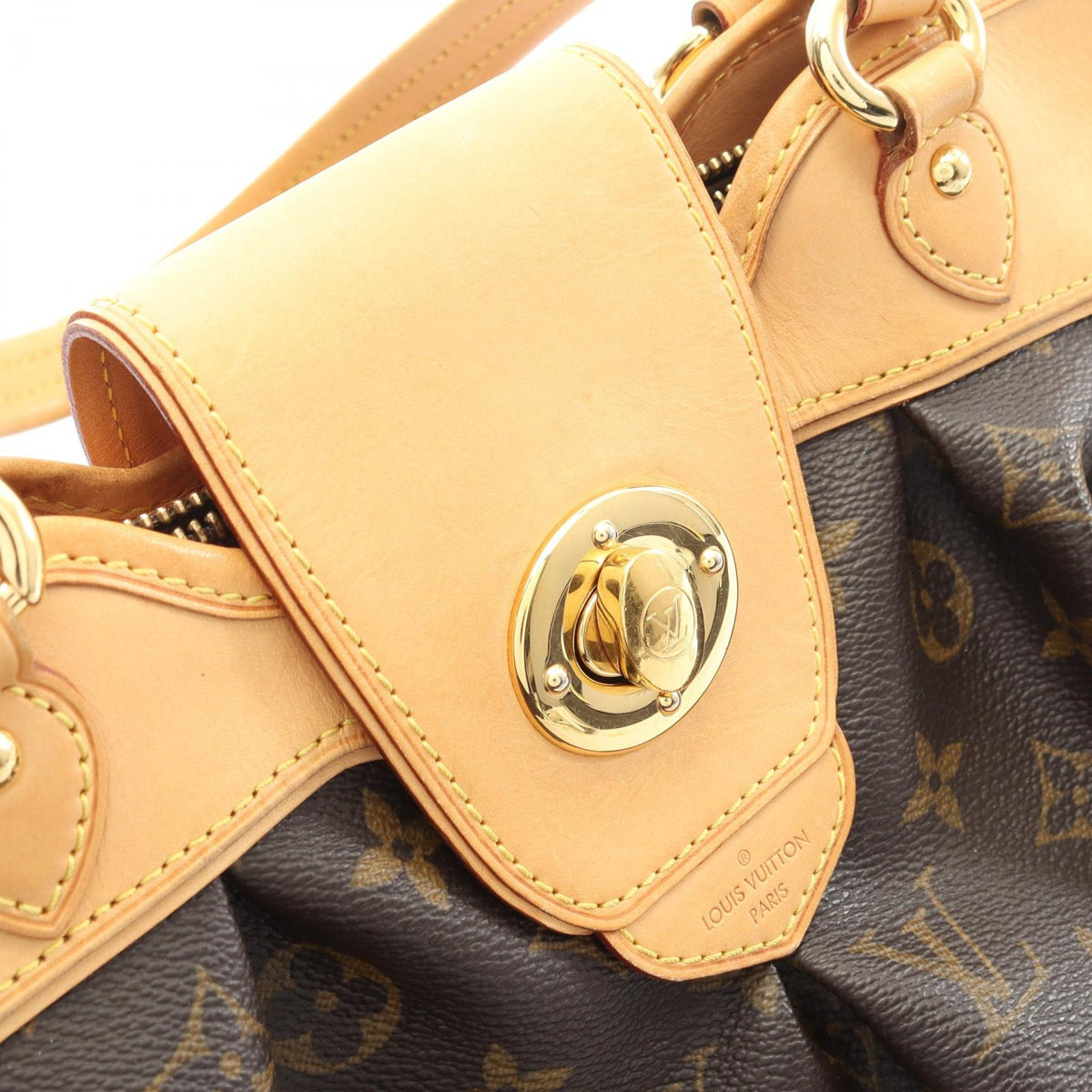 Louis Vuitton Boeshi MM · Monogram Canvas