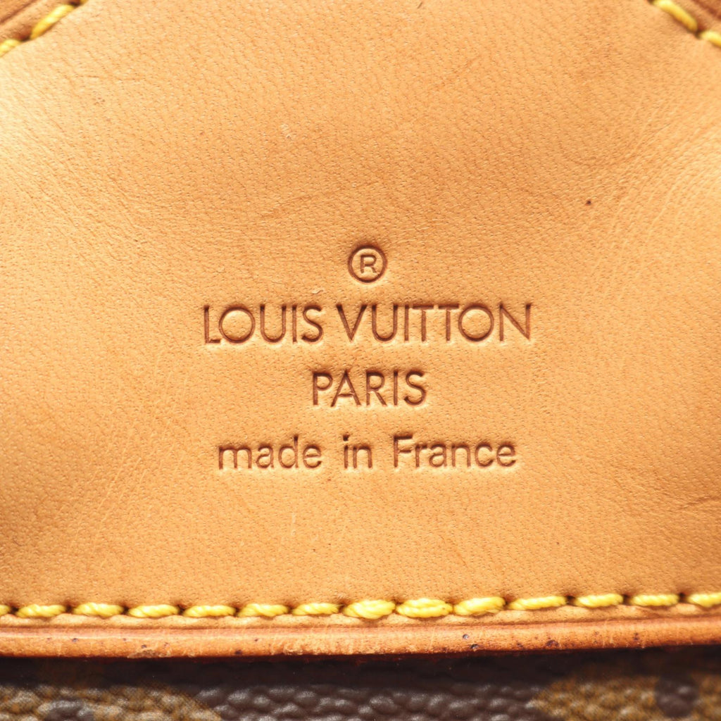 Louis Vuitton Montsouris MM · Monogram Canvas