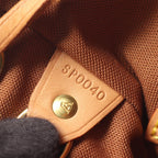 Louis Vuitton Montsouris MM · Monogram Canvas