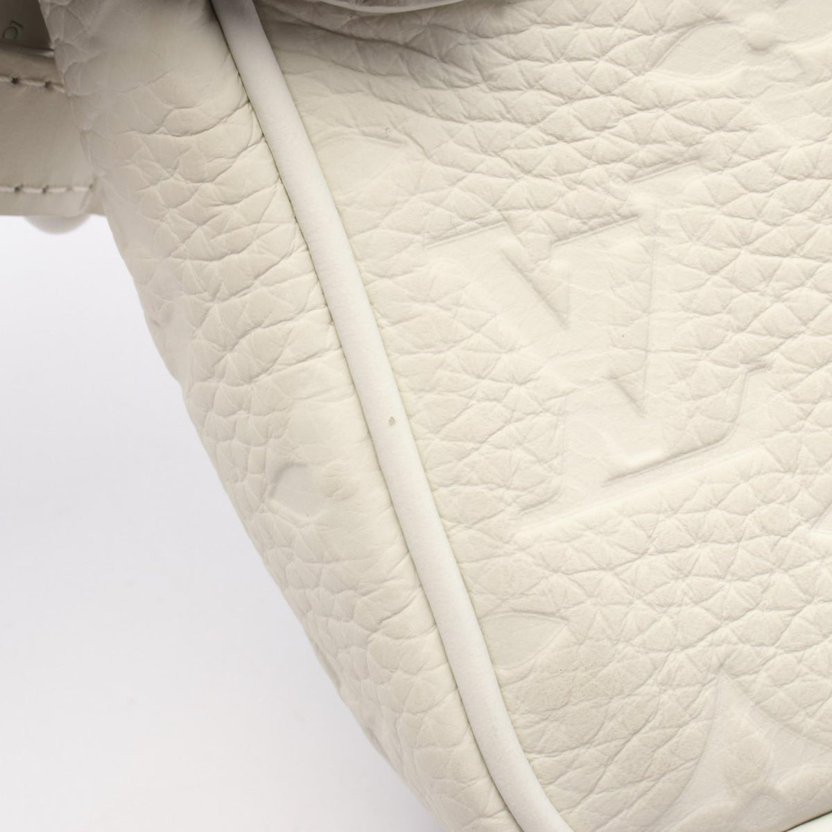 Louis Vuitton Pico S-Lock · Taurillon