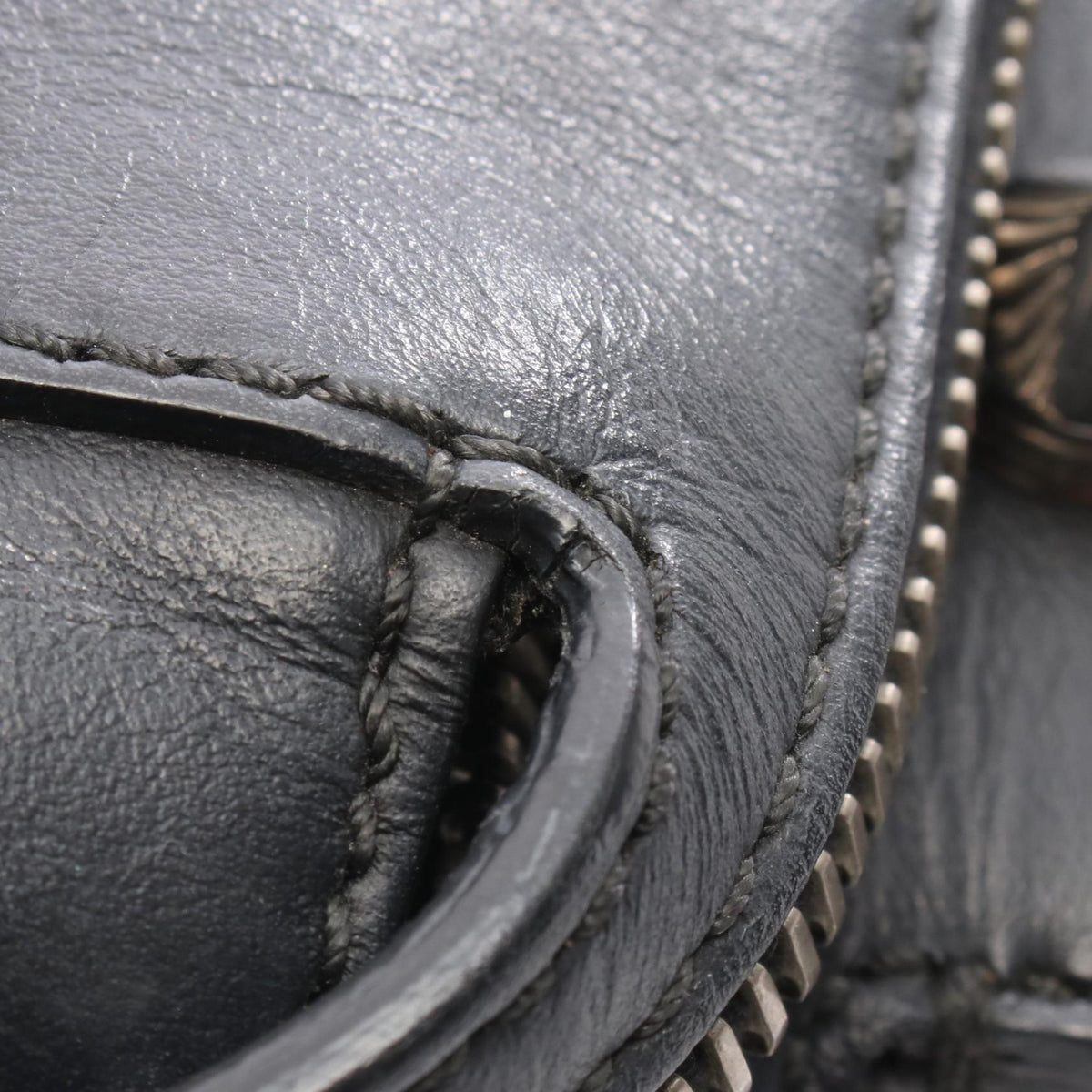Fendi Dot Com · Leather Shoulder Bag