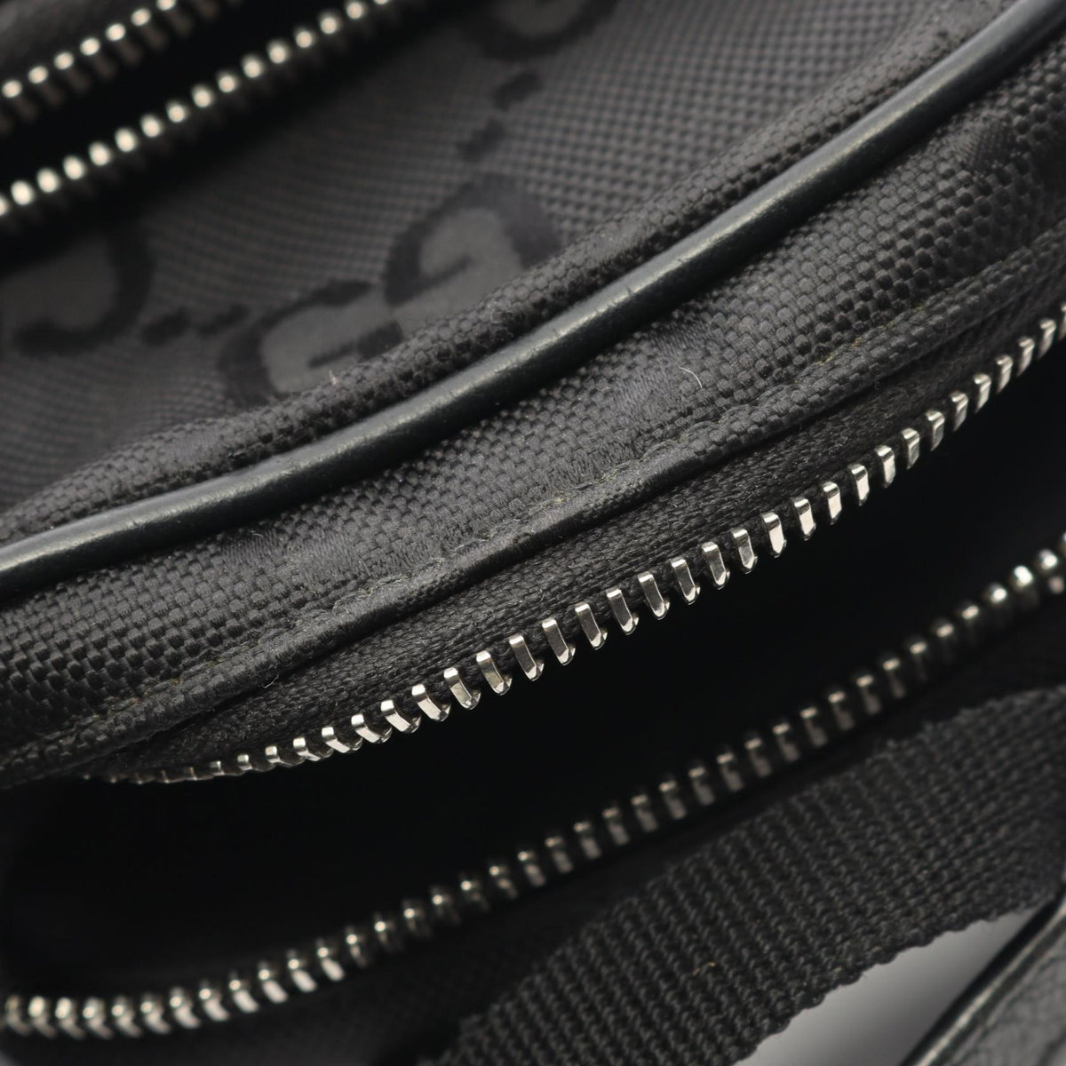 Gucci Off The Grid · Shoulder Bag