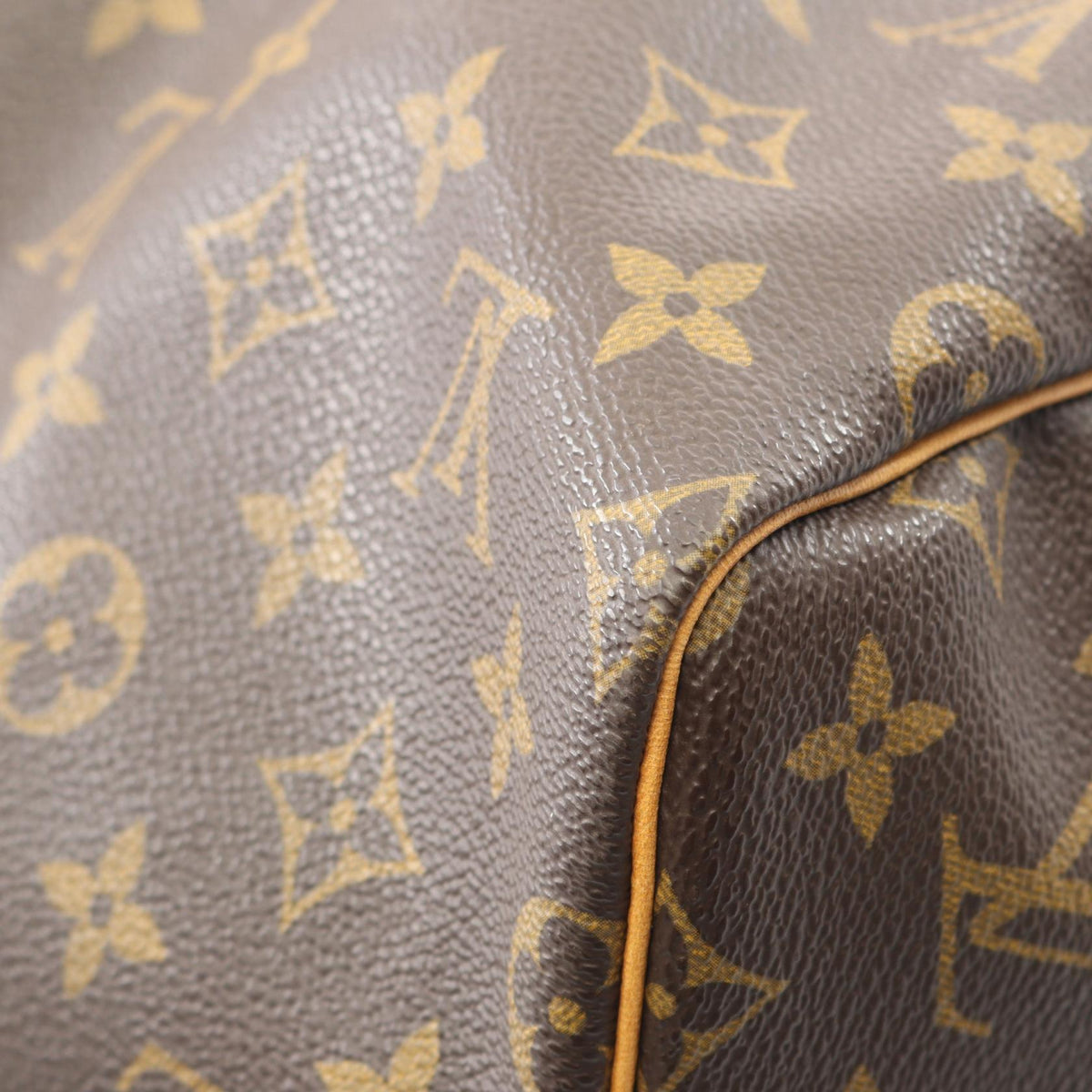Louis Vuitton Keepall 55 · Monogram