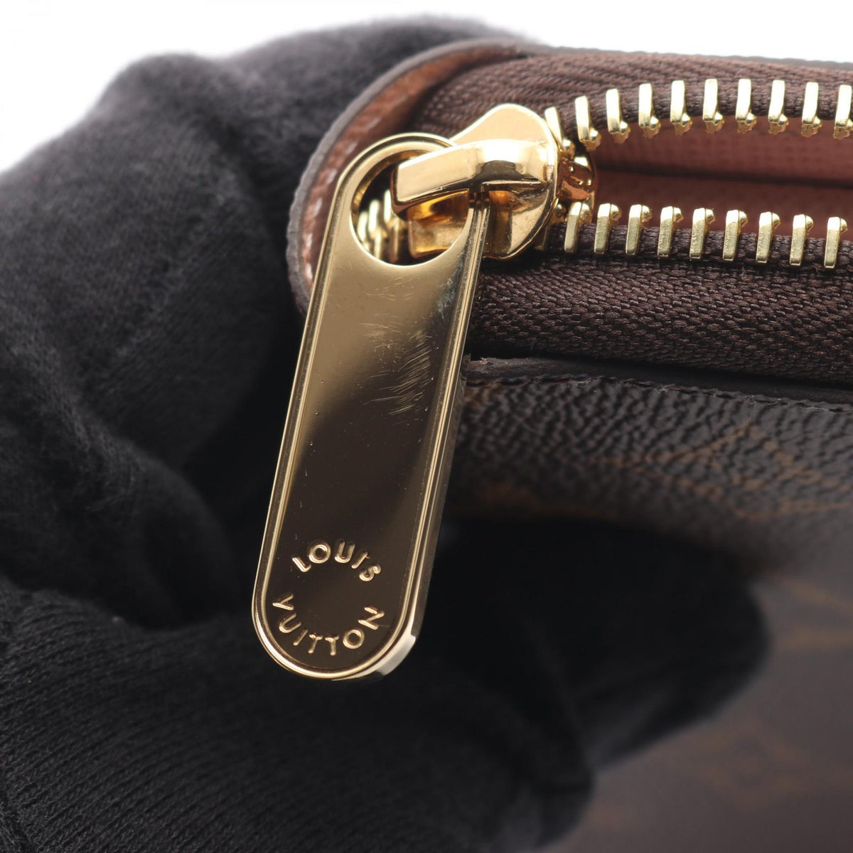 Louis Vuitton Zippy · Monogram