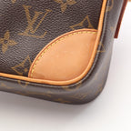 Louis Vuitton Trocadero 27 · Monogram Canvas