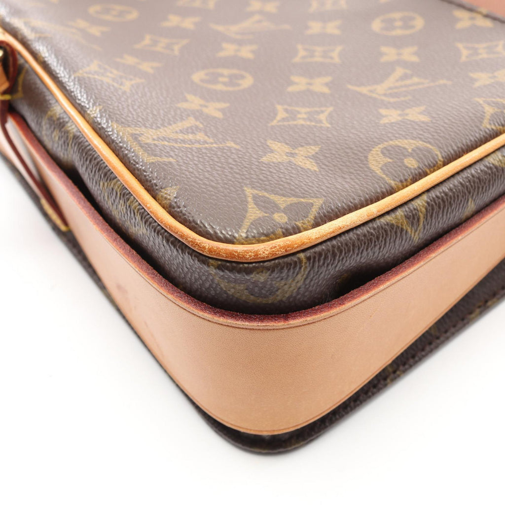Louis Vuitton Cartouchière GM · Monogram