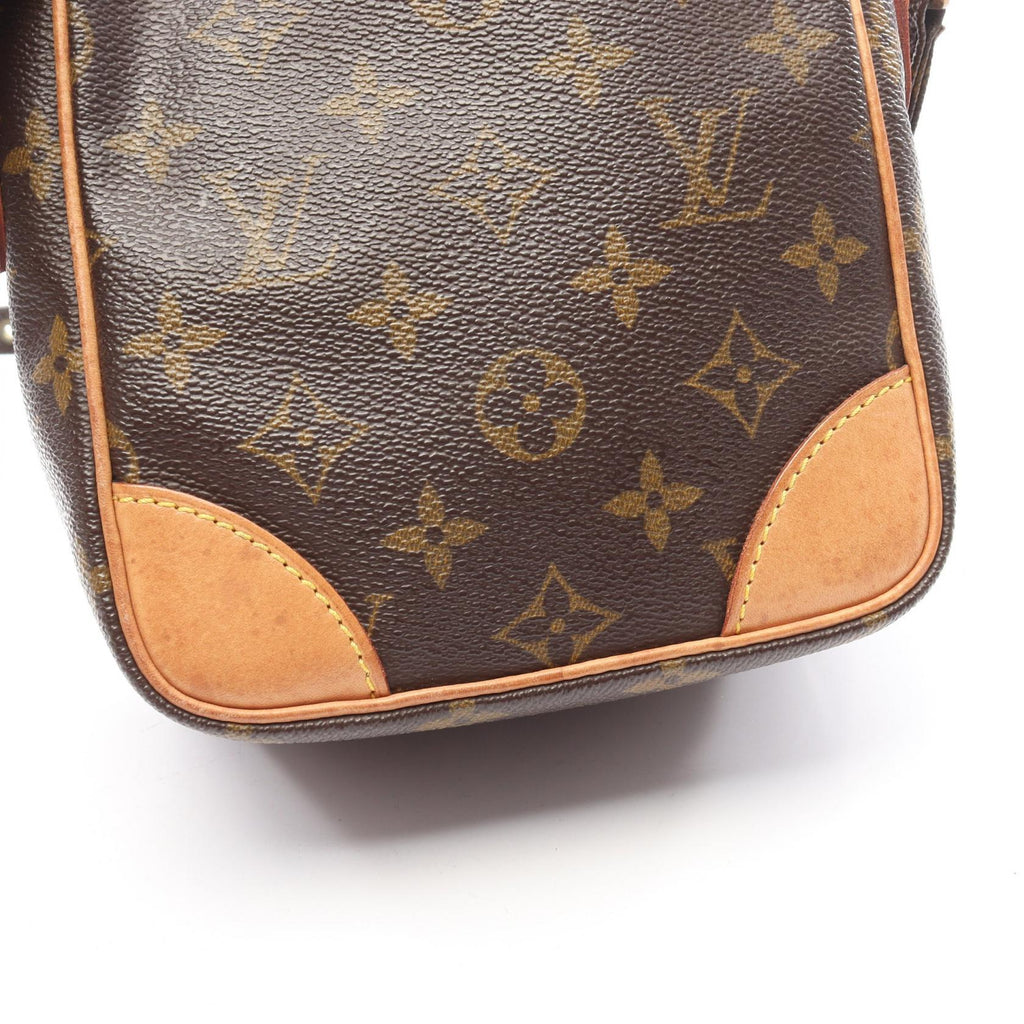 Louis Vuitton Amazon · Monogram Canvas