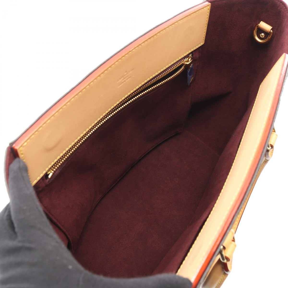 Louis Vuitton Phenix MM · Monogram Canvas