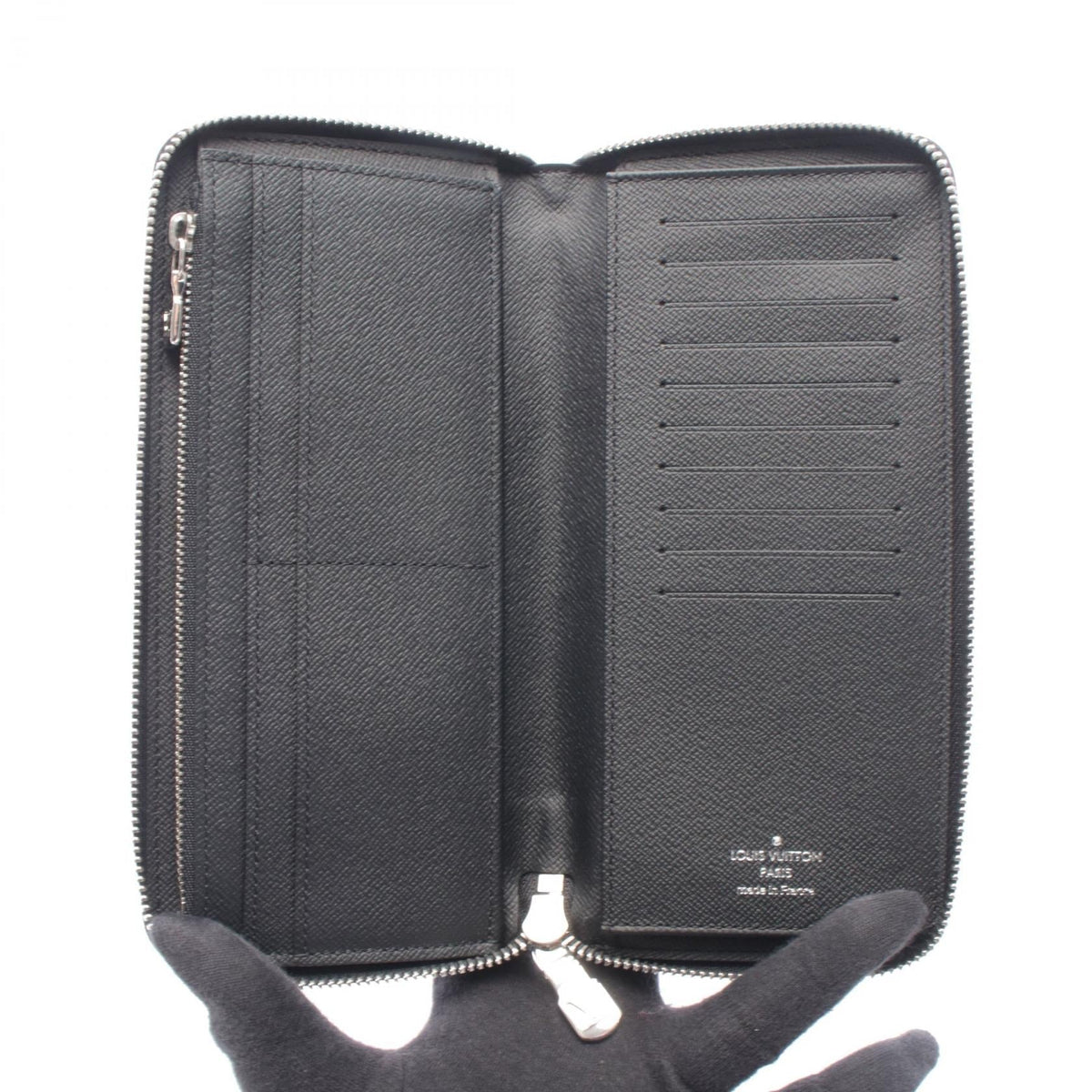 Louis Vuitton Zippy Vertical · Epi Leather