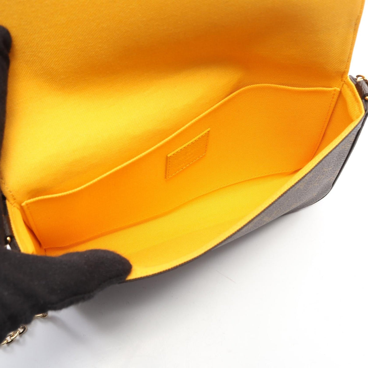 Louis Vuitton Pochette Felicie · Chain