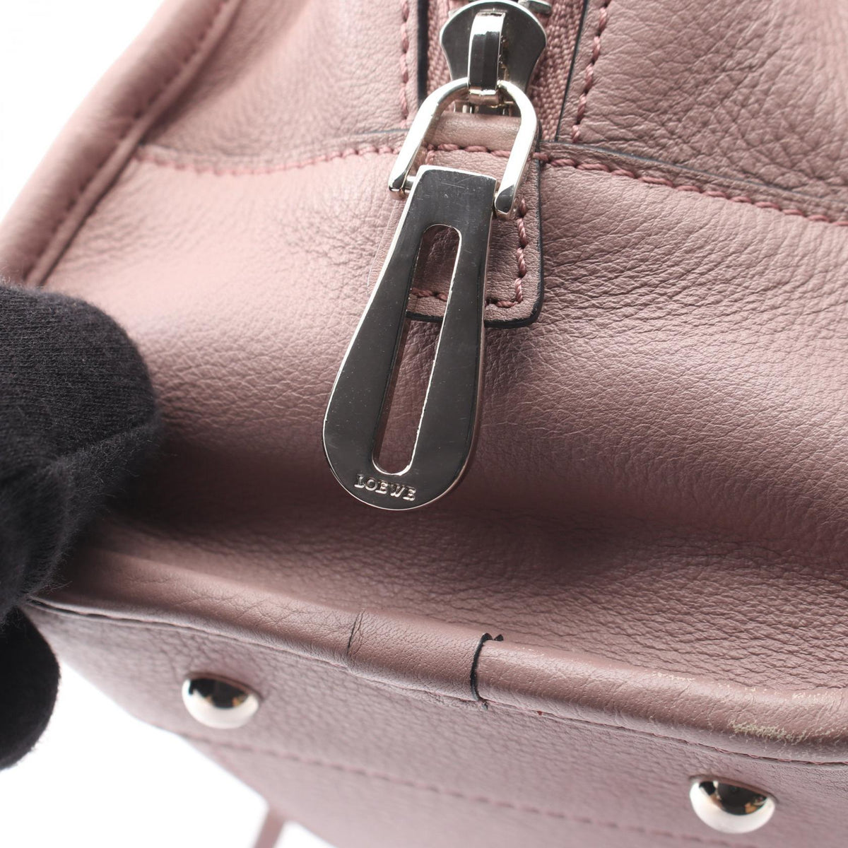 Loewe Amazona 28 · Leather
