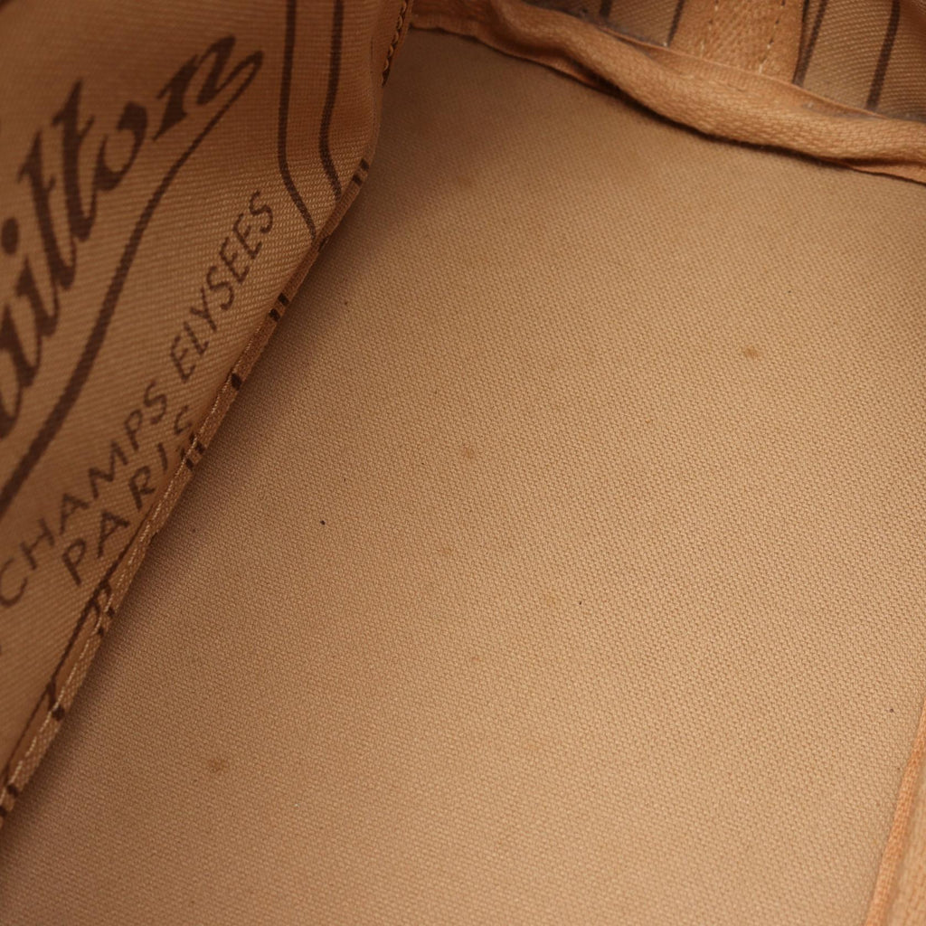 Louis Vuitton Neverfull PM · Monogram Canvas