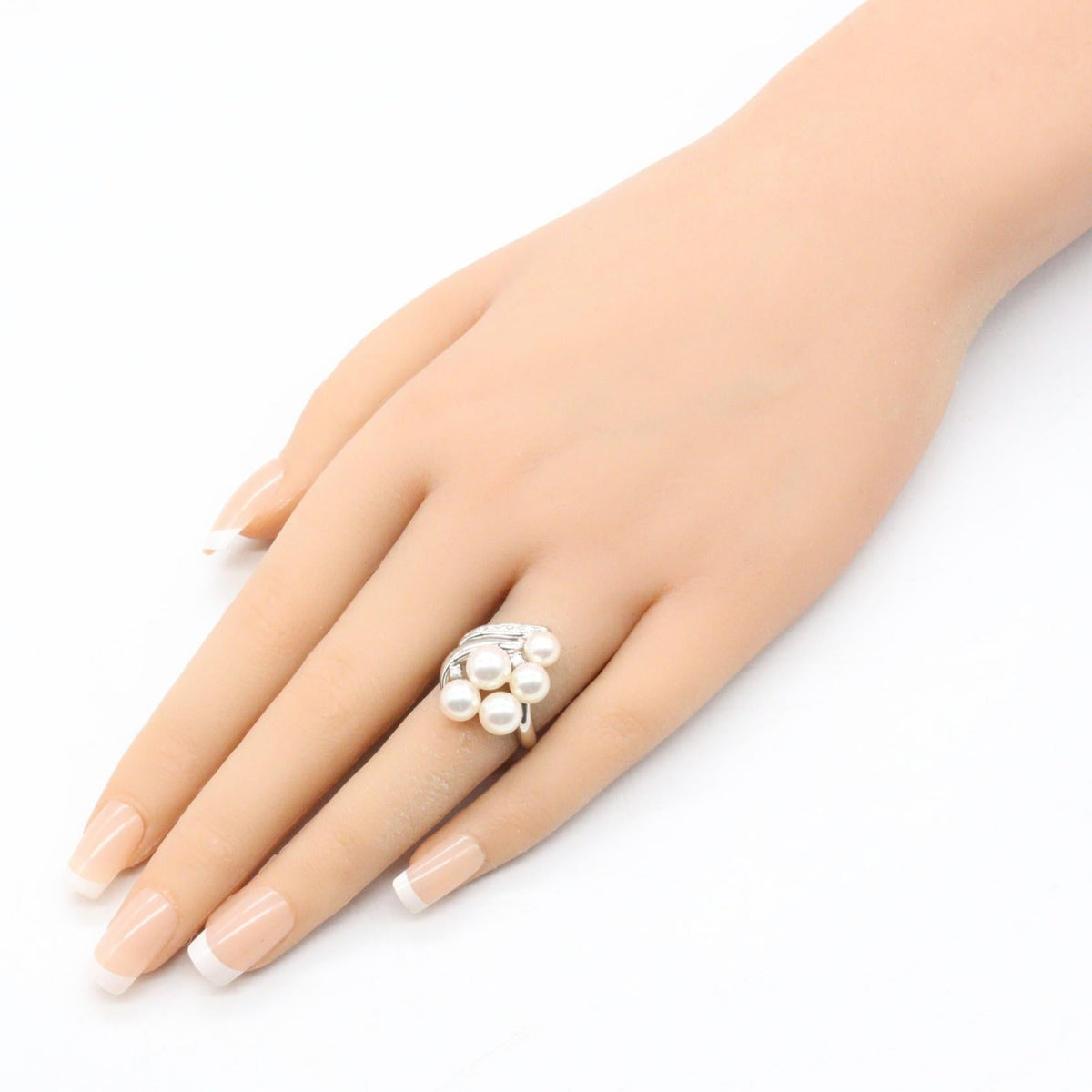 TASAKI Akoya Pearl · Platinum · Diamond Ring
