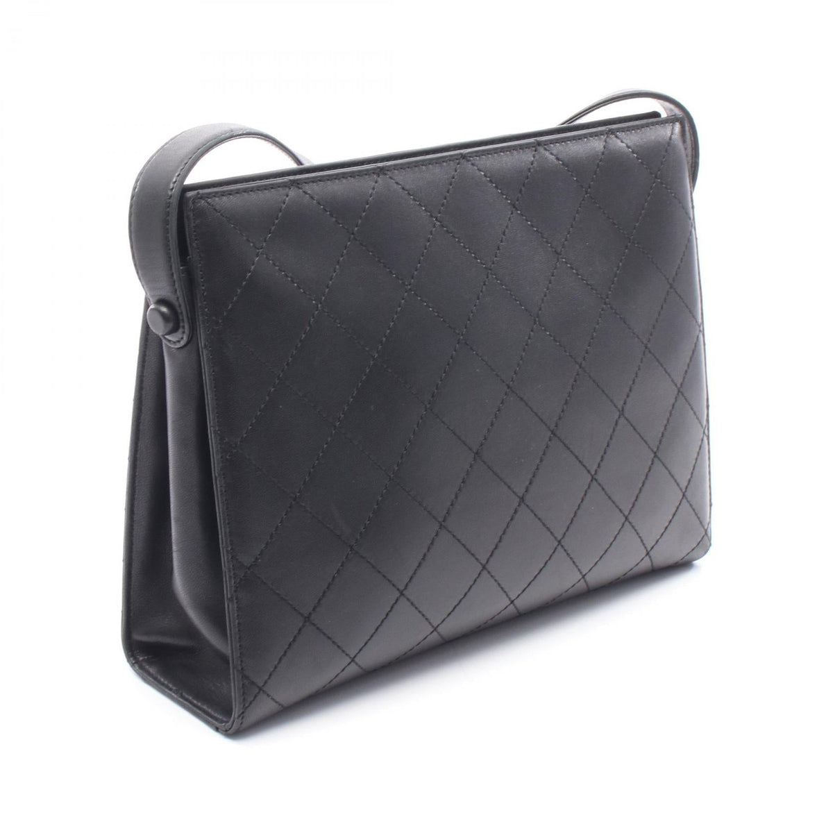 Chanel Matelassé · Shoulder Bag · Leather
