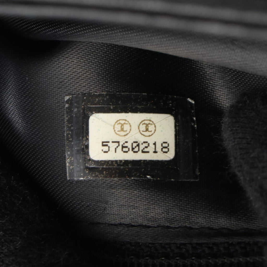Chanel Matelassé · Shoulder Bag · Leather
